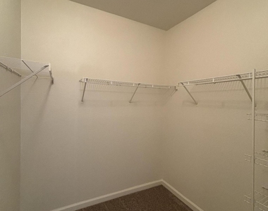5345 E Van Buren Street - Photo Thumbnail 9