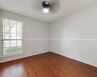 9139 Grand Canal Drive - Photo Thumbnail 21