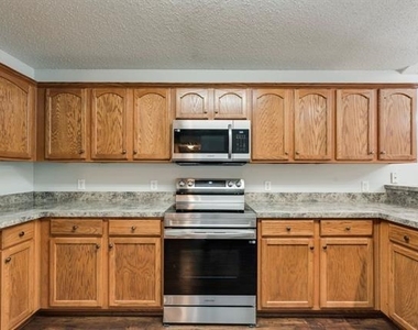 9139 Grand Canal Drive - Photo Thumbnail 17