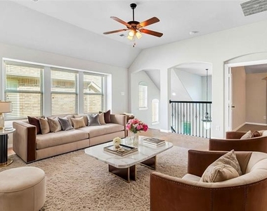 631 Kirby Drive - Photo Thumbnail 7