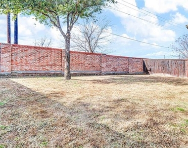 631 Kirby Drive - Photo Thumbnail 18