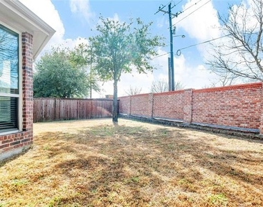 631 Kirby Drive - Photo Thumbnail 19