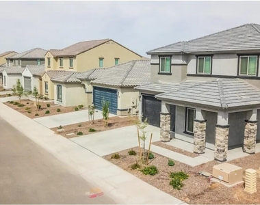 25357 W Chipman Road - Photo Thumbnail 15