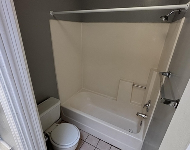 15801 N 29th Street - Photo Thumbnail 13
