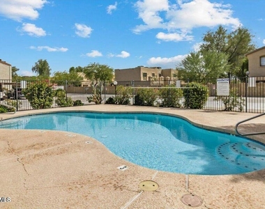 15801 N 29th Street - Photo Thumbnail 21