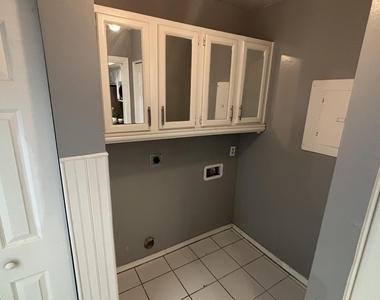 15801 N 29th Street - Photo Thumbnail 19