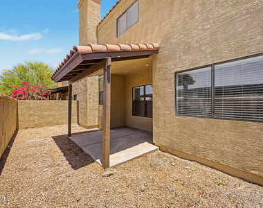 2084 N Sunset Drive - Photo Thumbnail 31