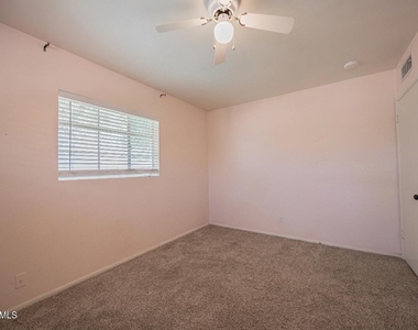 1838 E Hazelwood Street - Photo Thumbnail 22