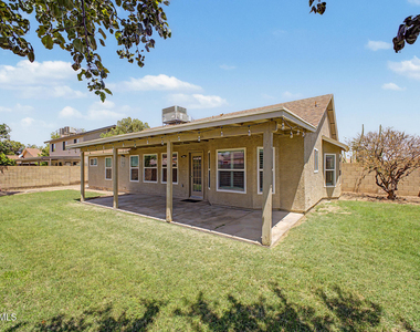 7733 W Pershing Avenue - Photo Thumbnail 28