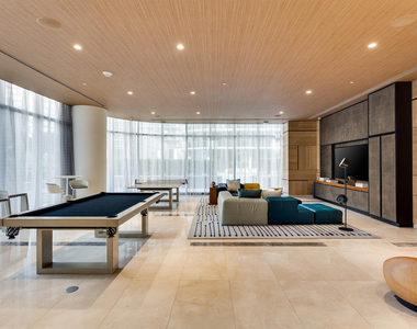 55 Sw 9th Street - Photo Thumbnail 14