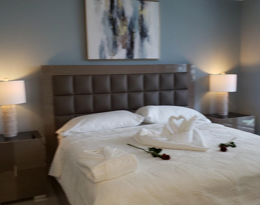 55 Sw 9th Street - Photo Thumbnail 2
