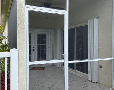 6264 Lansdowne Circle - Photo Thumbnail 19