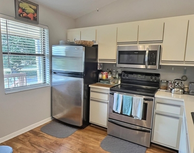 4682 E Lucerne Lakes Blvd Boulevard E - Photo Thumbnail 5