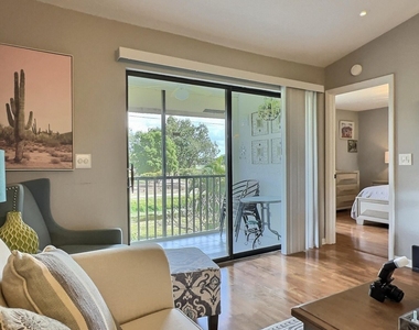 4682 E Lucerne Lakes Blvd Boulevard E - Photo Thumbnail 4