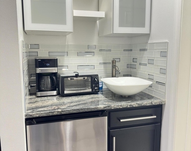 8427 Mulligan Circle - Photo Thumbnail 3