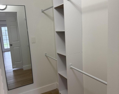 6249 Foster Street - Photo Thumbnail 18
