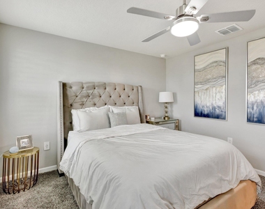 345 Se Angler Drive - Photo Thumbnail 35