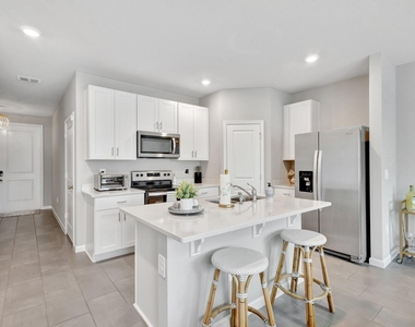 345 Se Angler Drive - Photo Thumbnail 6