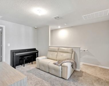 345 Se Angler Drive - Photo Thumbnail 23