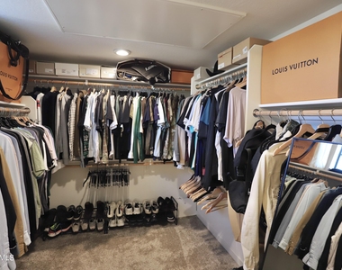 2315 N 52nd Street - Photo Thumbnail 5