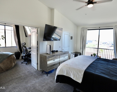 2315 N 52nd Street - Photo Thumbnail 2