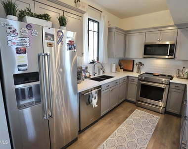 2315 N 52nd Street - Photo Thumbnail 9