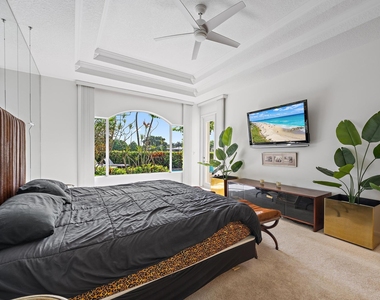 8080 Sandhill Court - Photo Thumbnail 17