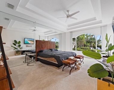 8080 Sandhill Court - Photo Thumbnail 16