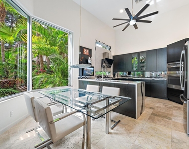 8080 Sandhill Court - Photo Thumbnail 10