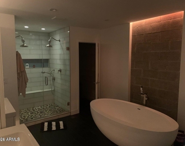 3805 N 28th Street - Photo Thumbnail 4