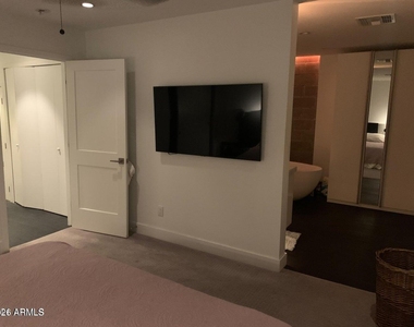 3805 N 28th Street - Photo Thumbnail 7