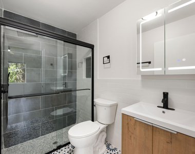 5214 Stacy Street - Photo Thumbnail 13
