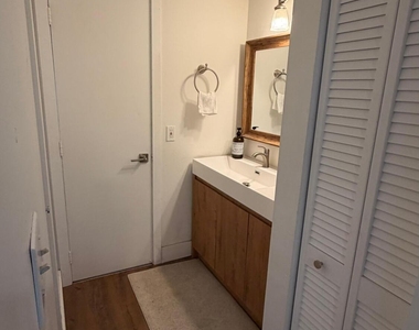 5750 Nw 64th Avenue - Photo Thumbnail 13