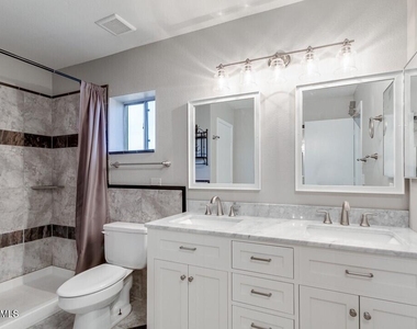 1120 N Val Vista Drive - Photo Thumbnail 11