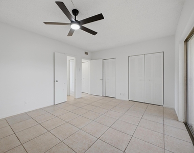 6289 Lear Drive - Photo Thumbnail 12