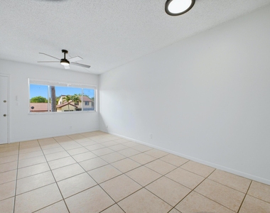 6289 Lear Drive - Photo Thumbnail 9