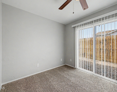 10033 N 9th Avenue - Photo Thumbnail 2