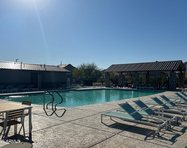 14274 W Bronco Trail - Photo Thumbnail 21