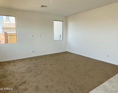 14274 W Bronco Trail - Photo Thumbnail 2