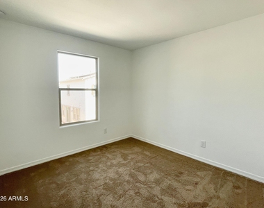 14274 W Bronco Trail - Photo Thumbnail 12