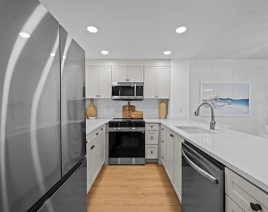 3540 S Ocean Boulevard - Photo Thumbnail 2