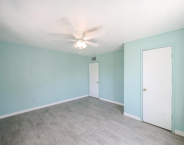 2217 E Harvard Street - Photo Thumbnail 28