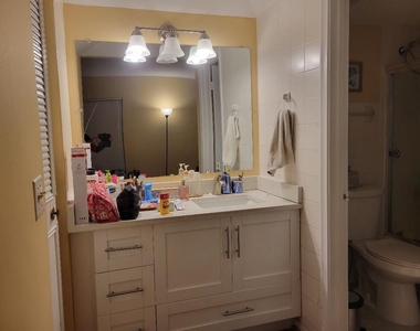 2828 Casita Way - Photo Thumbnail 1