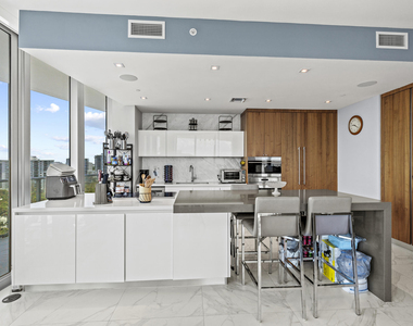 701 N Fort Lauderdale Beach Boulevard - Photo Thumbnail 13