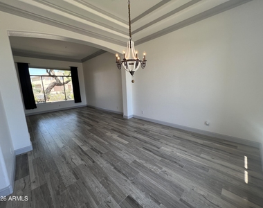 23003 N 77th Way - Photo Thumbnail 8