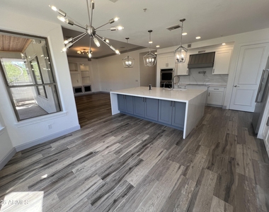 23003 N 77th Way - Photo Thumbnail 11