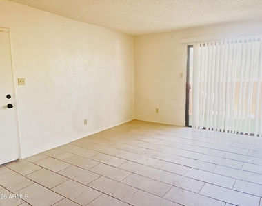 5757 W Eugie Avenue - Photo Thumbnail 2