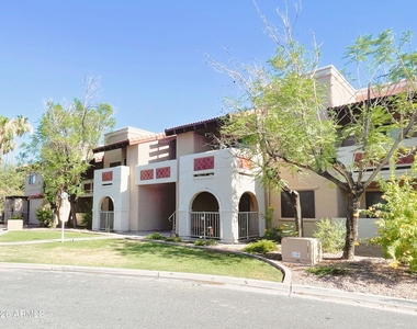 5757 W Eugie Avenue - Photo Thumbnail 1