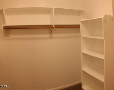 12710 W Earll Drive - Photo Thumbnail 19