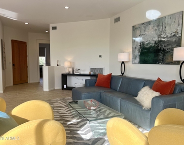 10222 E Southwind Lane - Photo Thumbnail 5